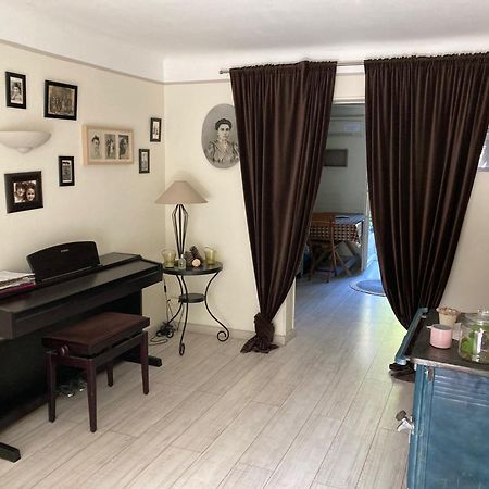Appartement Complet Ou 2 Chambres De Charme En Centre-Ville Арл Екстериор снимка