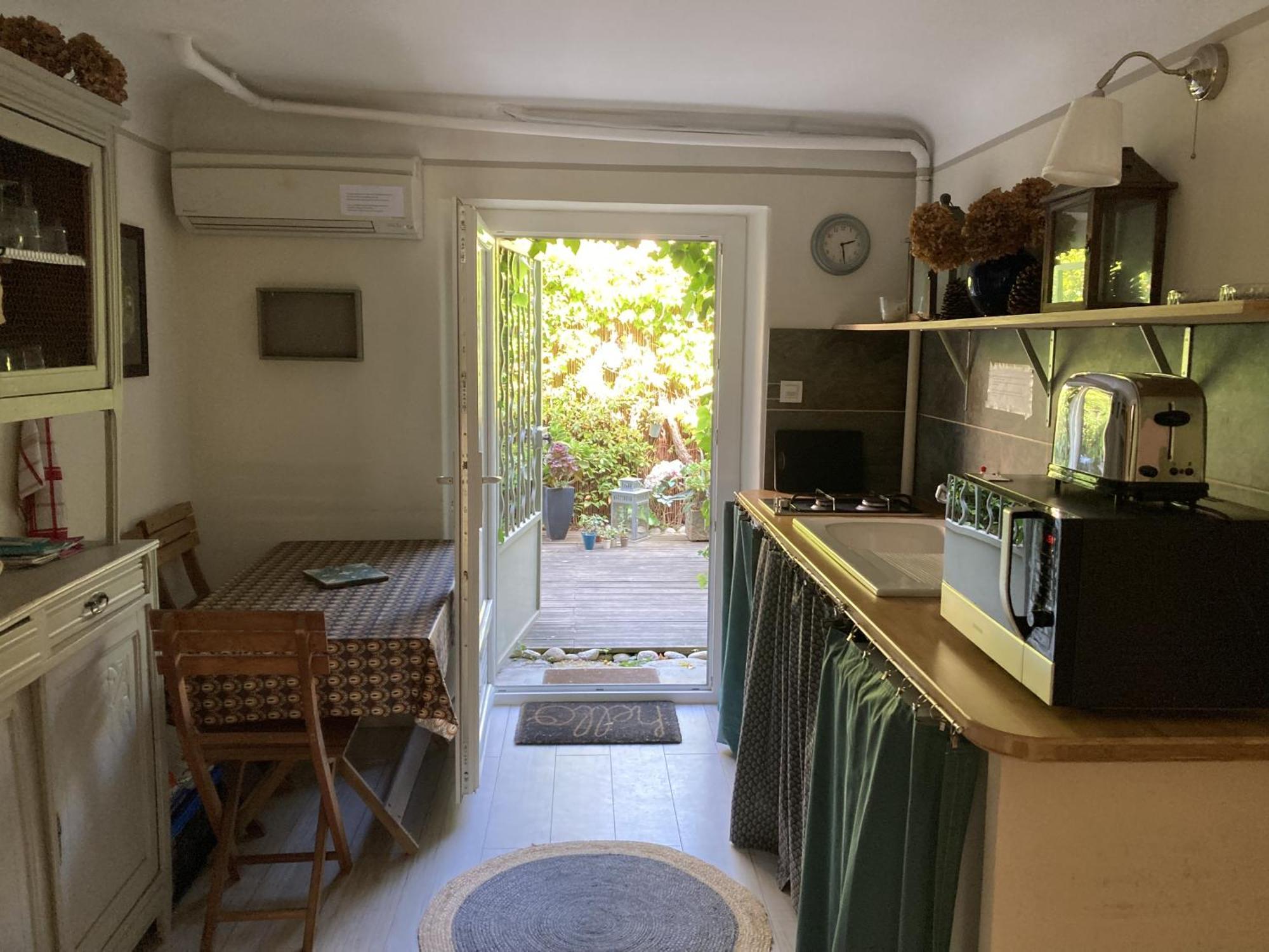 Appartement Complet Ou 2 Chambres De Charme En Centre-Ville Арл Екстериор снимка